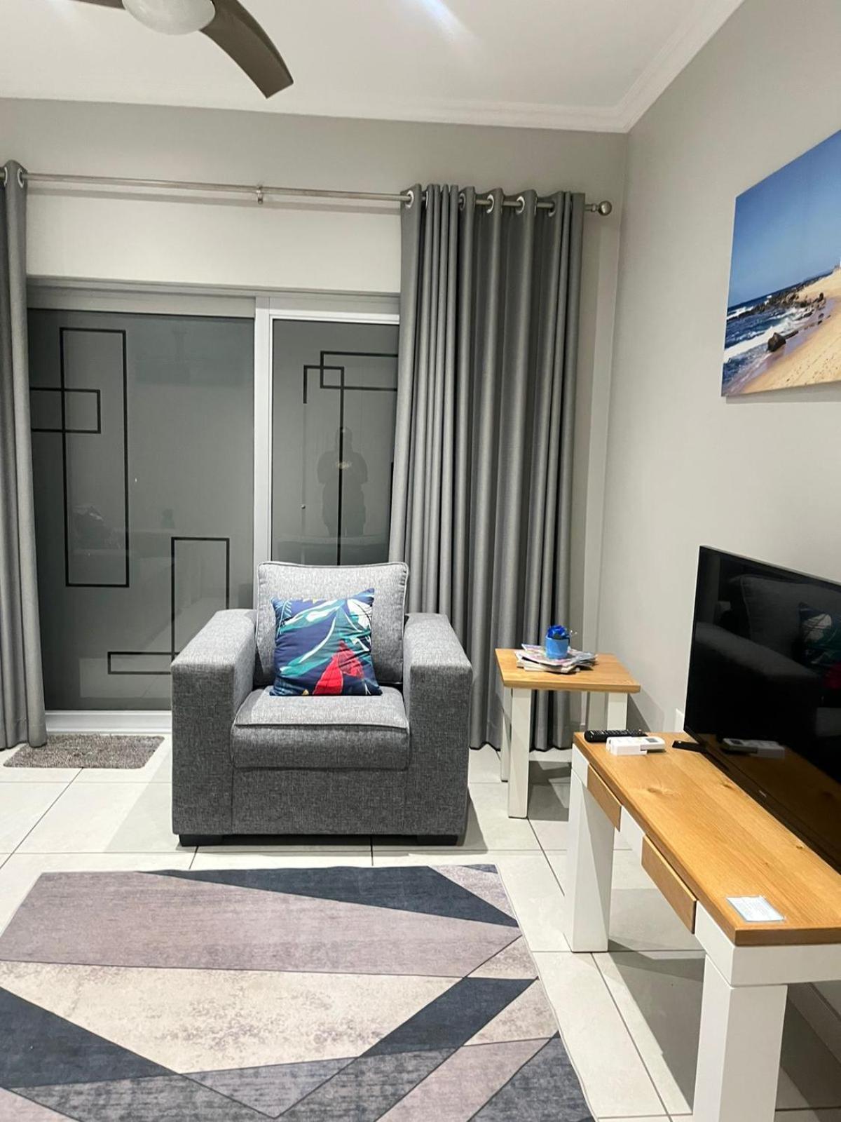 Utopia Guest House ألبرتون المظهر الخارجي الصورة